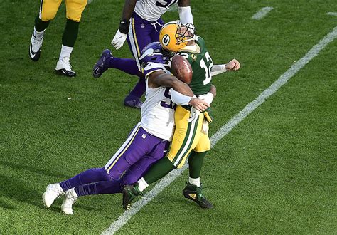 vikings vs packers rivalry